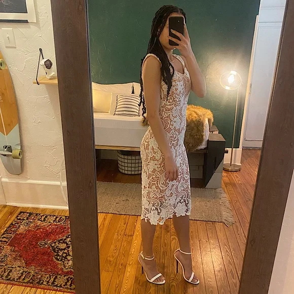 Few moda lace sales dress